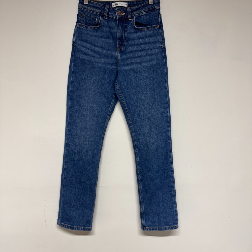 Zara Denim Jeans Size 2 Straight Leg Ankle High Rise Cotton Medium Wash Blue